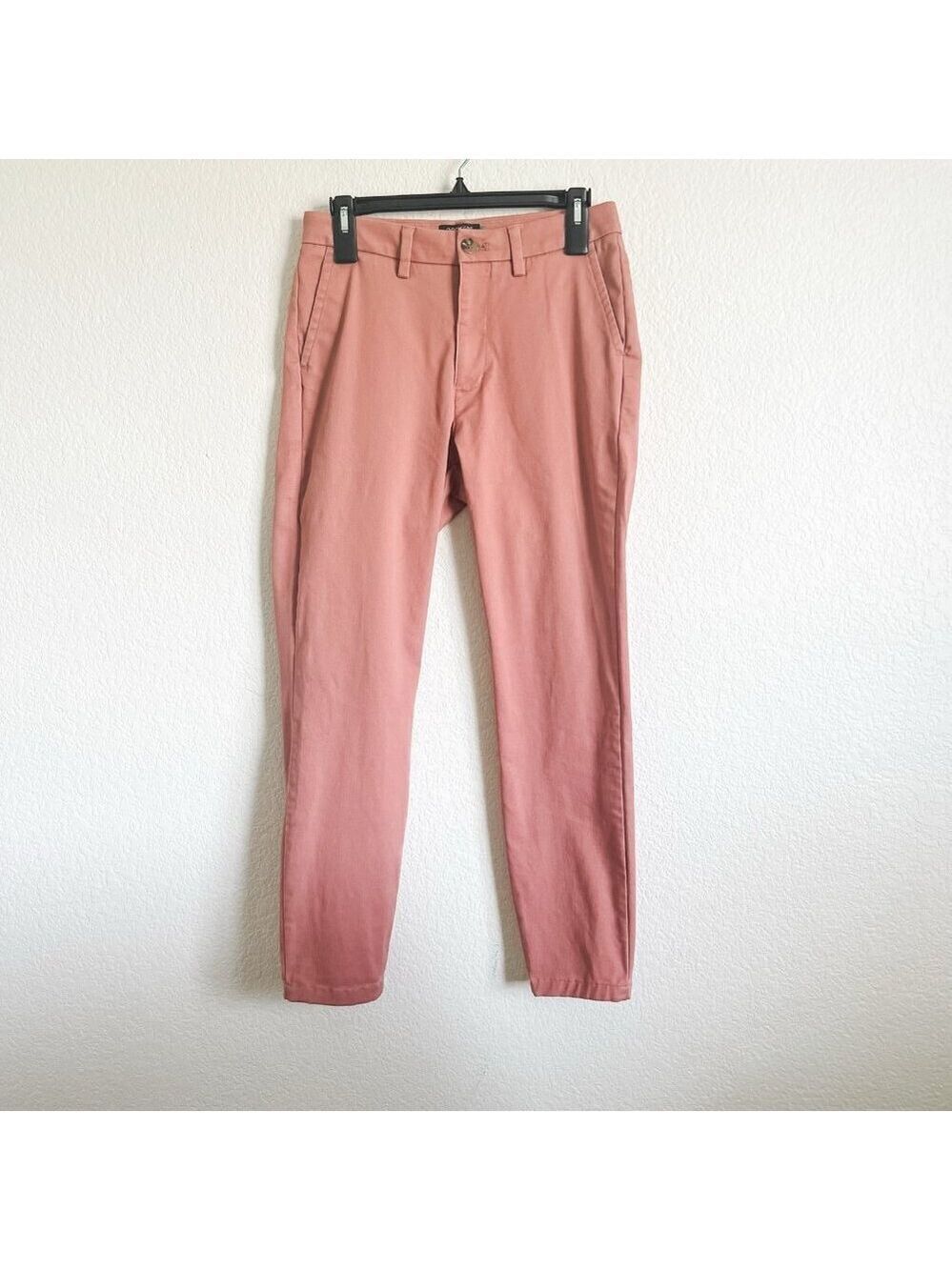 Dockers Woman’s 28 Waist Pink Preppy Skinny Khaki Pants